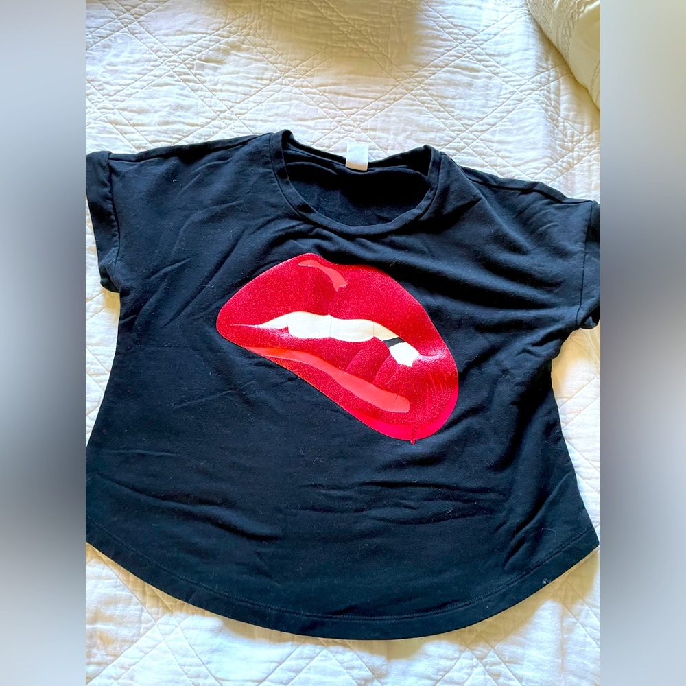 Zumba Black Red lips crop top